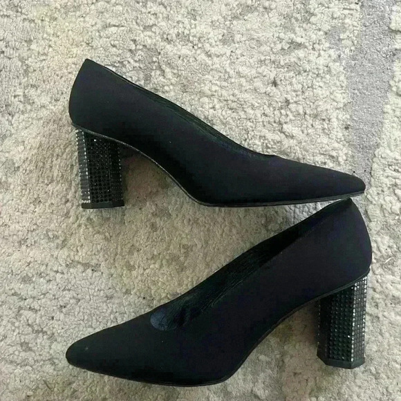 Adorable Vintage Stuart Weizman Size 7 - Picture 2 of 5